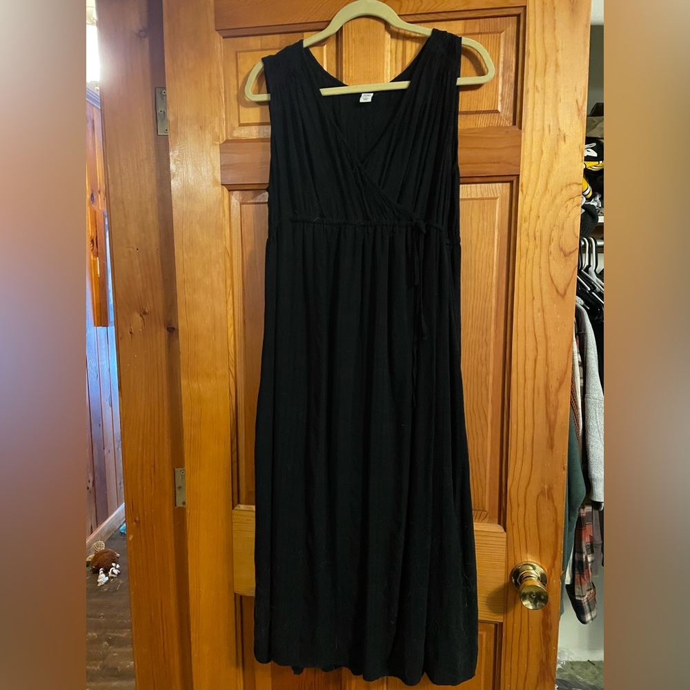 Old Navy Maternity Dress